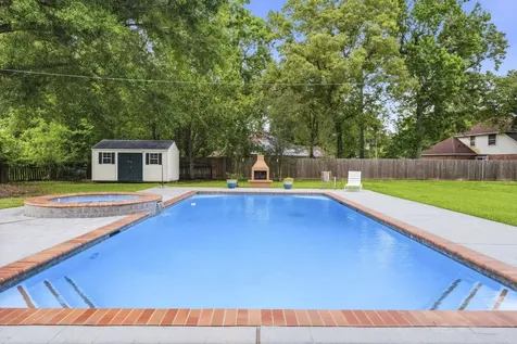 1514 Country Club Drive Crosby TX 77532