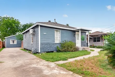 6715 Victoria Street B Houston TX 77020