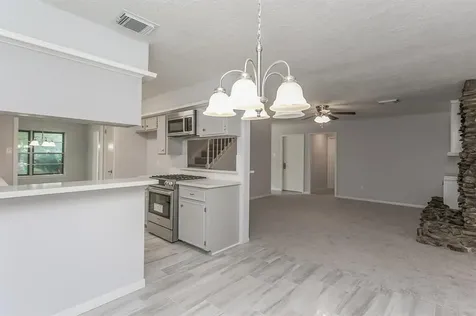 4219 Tuscarora Street Pasadena TX 77504