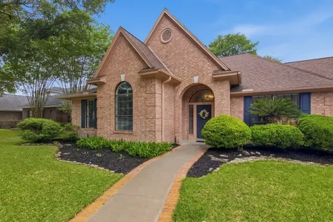 107 Lance Lane Victoria TX 77904