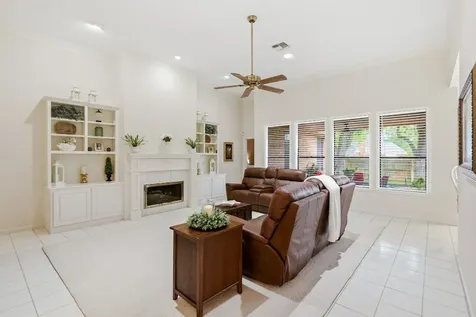 107 Lance Lane Victoria TX 77904