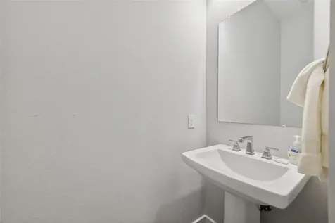 3415 Mckinney Ridge Drive Houston TX 77059