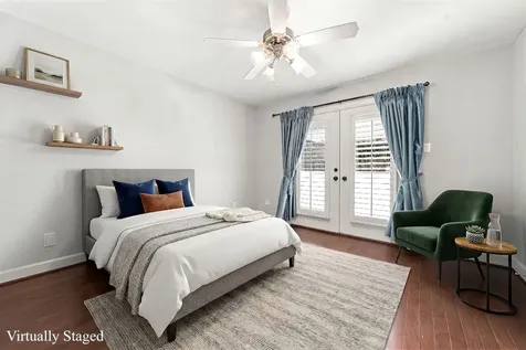 548 Westcross Street Houston TX 77018