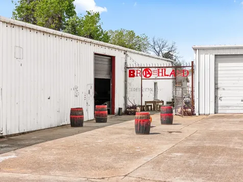 548 Westcross Street Houston TX 77018