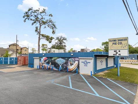 548 Westcross Street Houston TX 77018
