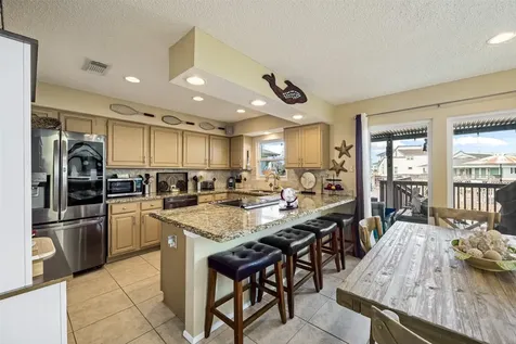 3908 Bridge Harbor Drive Galveston TX 77554
