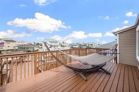 3908 Bridge Harbor Drive Galveston TX 77554