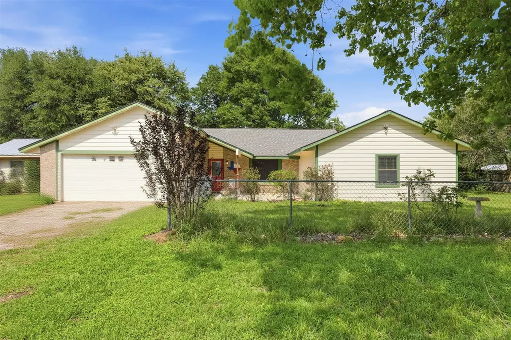6024 Highway 36 N Brenham TX 77833