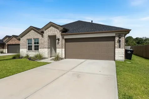 1054 Great Barracuda Lane Alvin TX 77511
