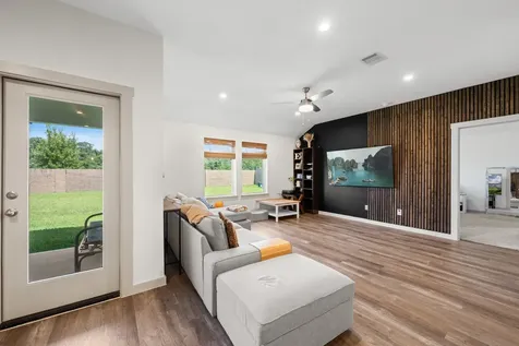 1054 Great Barracuda Lane Alvin TX 77511