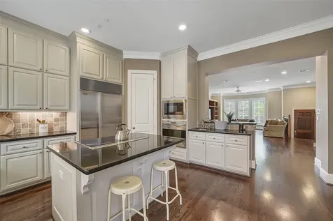 1374 Lake Pointe Parkway Sugar Land TX 77478