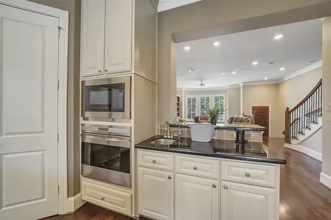 1374 Lake Pointe Parkway Sugar Land TX 77478