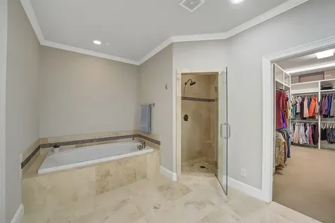 1374 Lake Pointe Parkway Sugar Land TX 77478