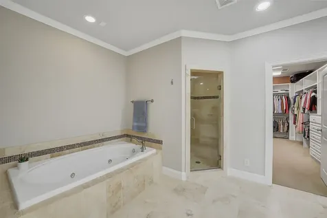 1374 Lake Pointe Parkway Sugar Land TX 77478