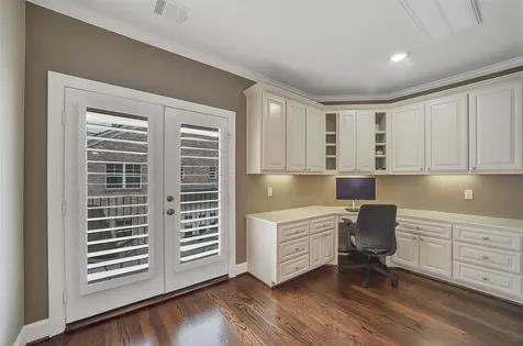 1374 Lake Pointe Parkway Sugar Land TX 77478