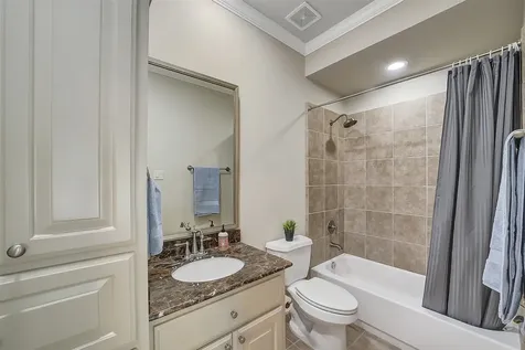 1374 Lake Pointe Parkway Sugar Land TX 77478