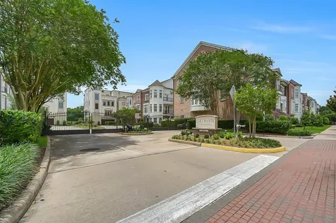 1374 Lake Pointe Parkway Sugar Land TX 77478