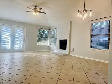 2711 Grants Lake Boulevard 104 Sugar Land TX 77479