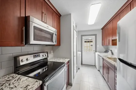 515 Tallowood Road 56 Houston TX 77024