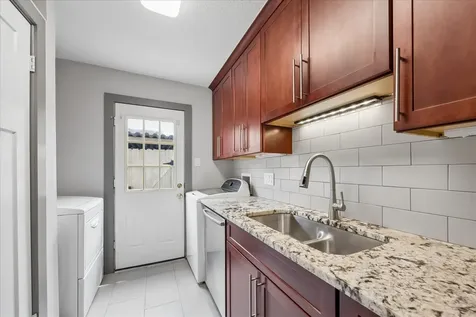 515 Tallowood Road 56 Houston TX 77024