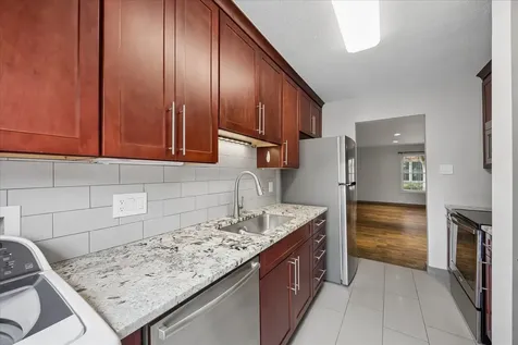 515 Tallowood Road 56 Houston TX 77024