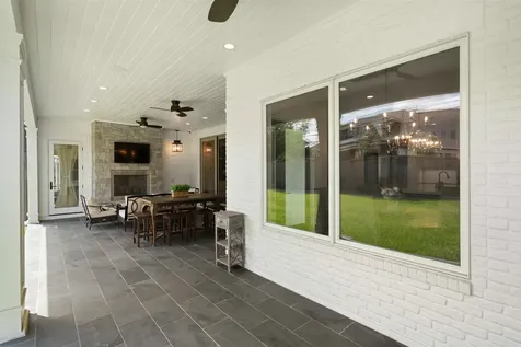 1110 Lone Star Drive Houston TX 77055
