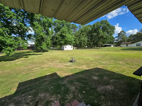 200 Manuel Road Shepherd TX 77371