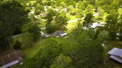 200 Manuel Road Shepherd TX 77371