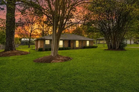 200 Manuel Road Shepherd TX 77371