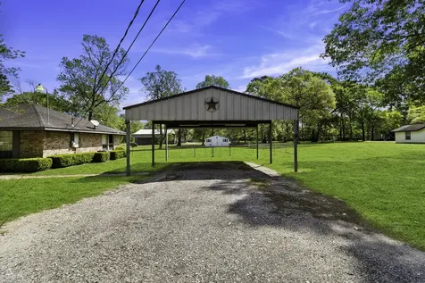 200 Manuel Road Shepherd TX 77371