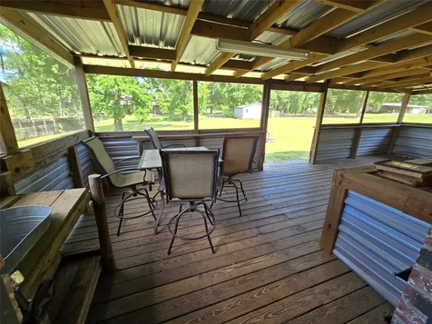 200 Manuel Road Shepherd TX 77371