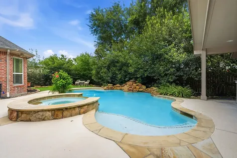 1319 Regal Shores Court Kingwood TX 77345