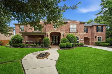 1319 Regal Shores Court Kingwood TX 77345