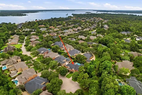 1319 Regal Shores Court Kingwood TX 77345