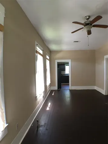 3828 Avenue M 1/2 Galveston TX 77550