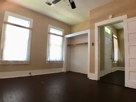 3828 Avenue M 1/2 Galveston TX 77550