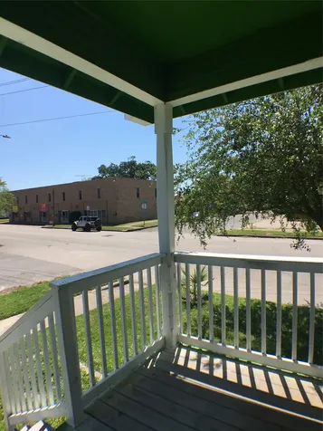 3828 Avenue M 1/2 Galveston TX 77550