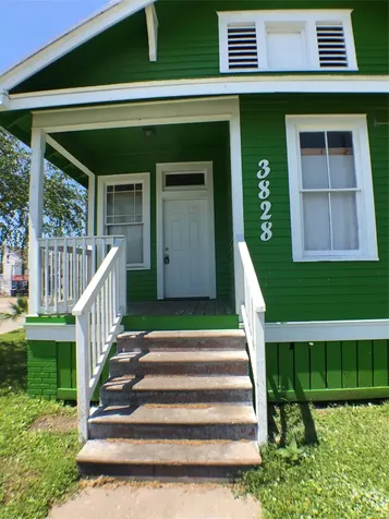 3828 Avenue M 1/2 Galveston TX 77550