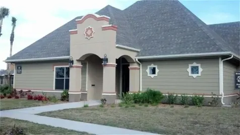 2100 Grapefruit Street Brownsville TX 78521