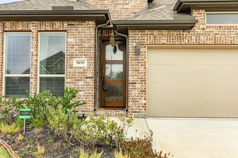 5039 Country Meadows Trail Iowa Colony TX 77583