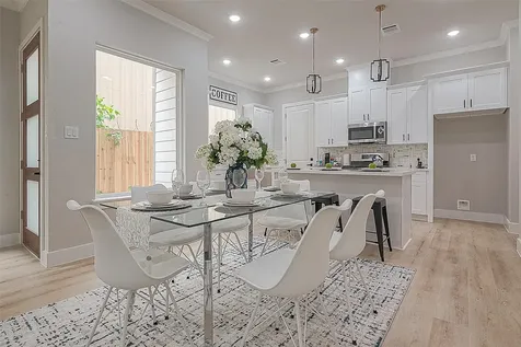 3837 Mainer Street Houston TX 77021