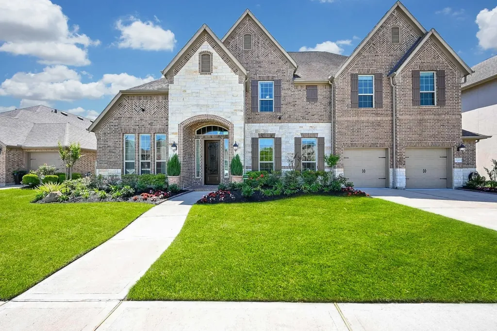 2722 Cypress Woods Lane Manvel TX 77578