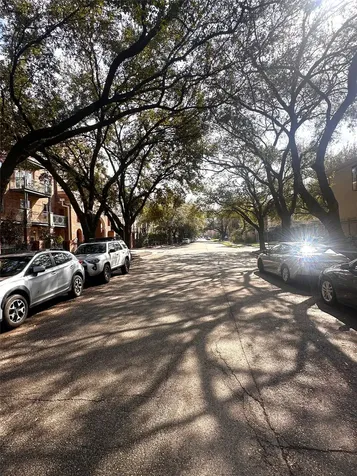 2700 Revere Street 101 Houston TX 77098