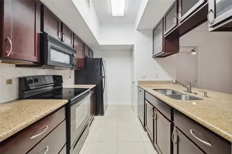 2700 Revere Street 101 Houston TX 77098