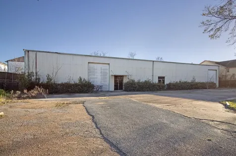 911 Fisher Street Houston TX 77018