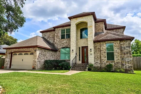 4310 Fernwood Drive Houston TX 77021