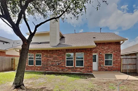 8618 Cedar Walk Drive Tomball TX 77375