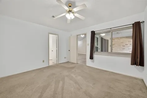 1915 Aldates Drive Houston TX 77015