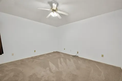1915 Aldates Drive Houston TX 77015
