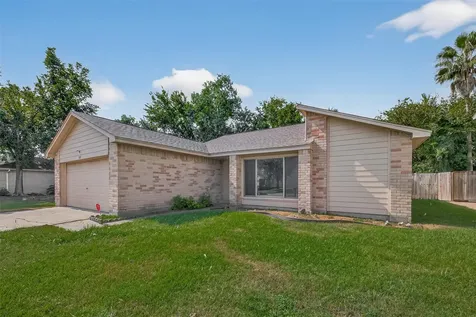 1915 Aldates Drive Houston TX 77015